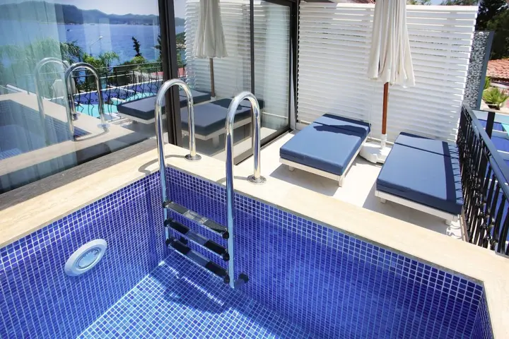 Каш: Nur Beach Hotel
