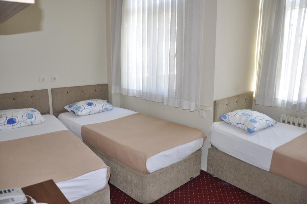 Измит: Otel Sinal