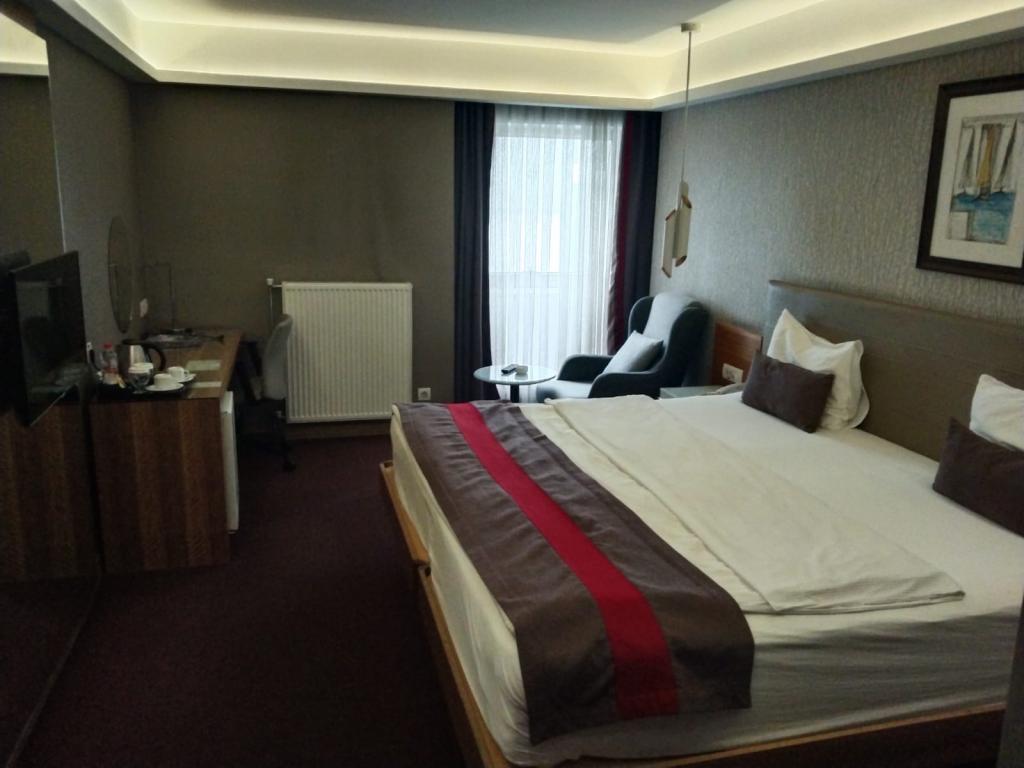 The Crater Hotel — фото 3