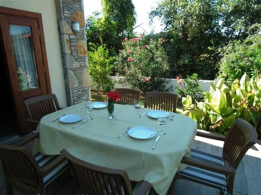 Дальян: Villa Ercan