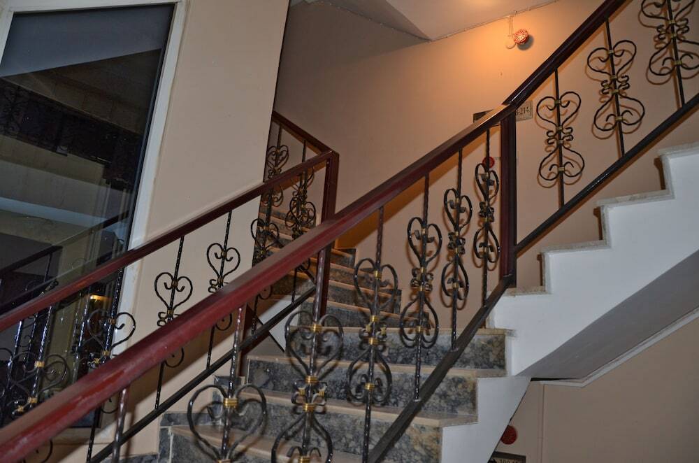Корлу: Elit Apartments