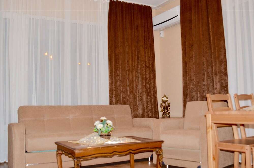 Корлу: Elit Apartments