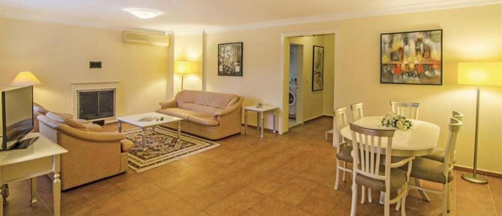 Peninsula Pineclub Boutique Hotel — фото 1