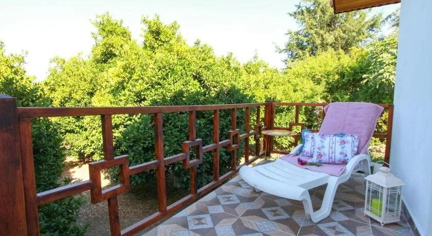 Чиралы: Lavanta Cottage