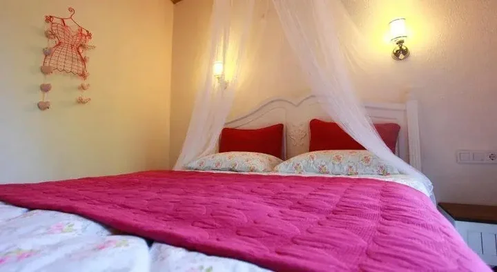 Чиралы: Lavanta Cottage