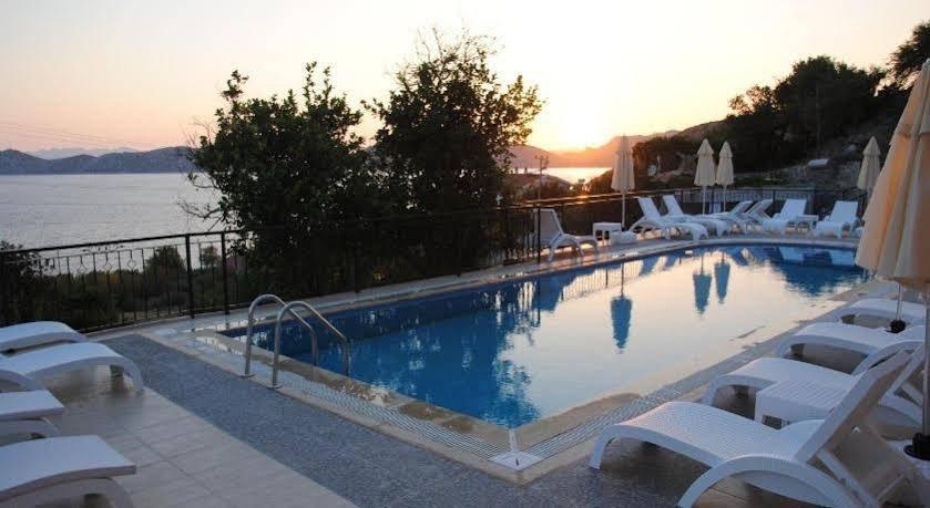 Кумлюбюк: Panjur Hotel Sögütköy