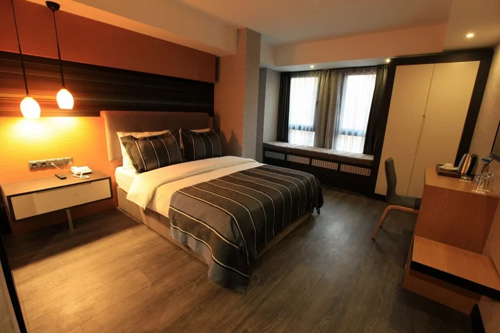 Эскишехир: The Black Hotel
