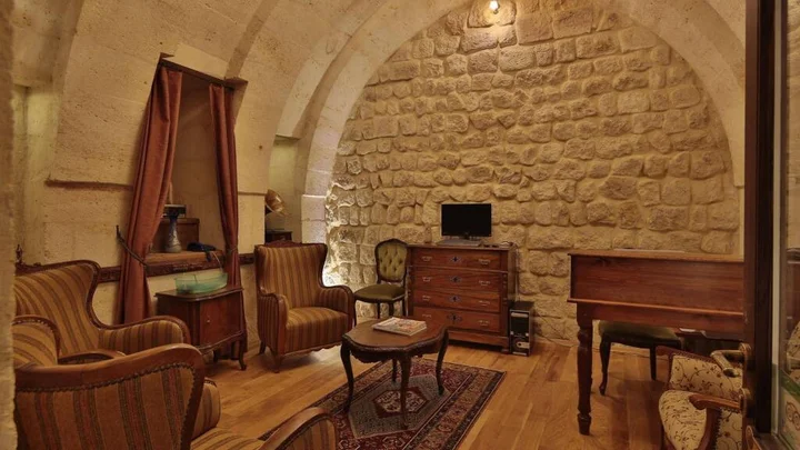 Ургуп: Golden Cave Suites