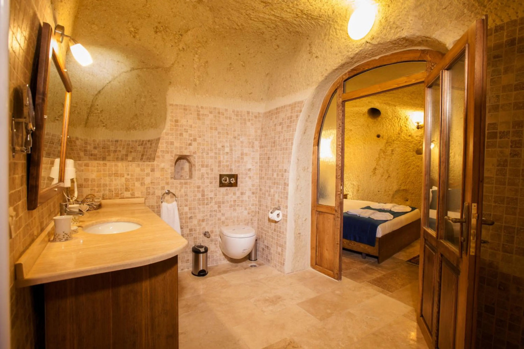 Мустафапаша: Magic Cave House
