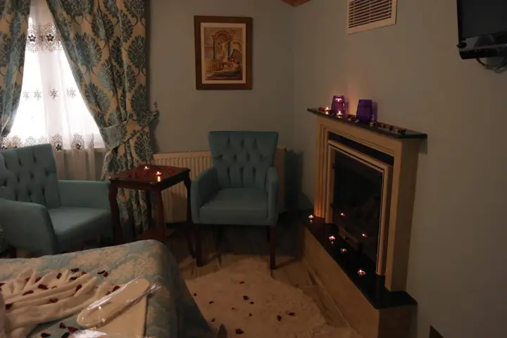 Сайл: Armoni Motel Agva