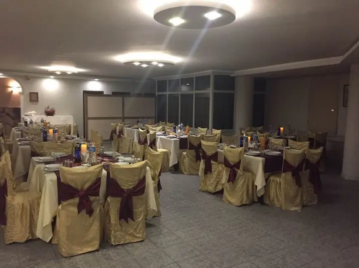 Корум: Pithana Hotel