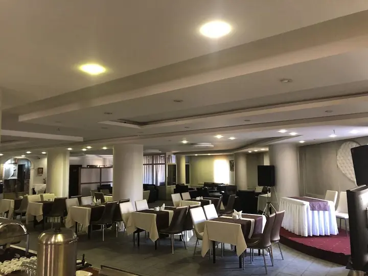 Корум: Pithana Hotel
