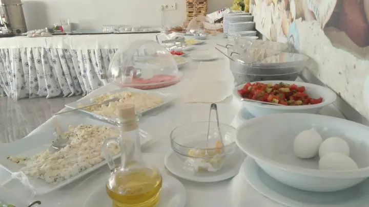 Чешме: Dalian Elite Hotel