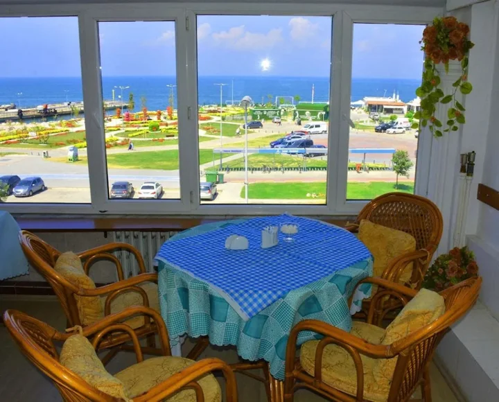 Ялова: Hotel Ulke
