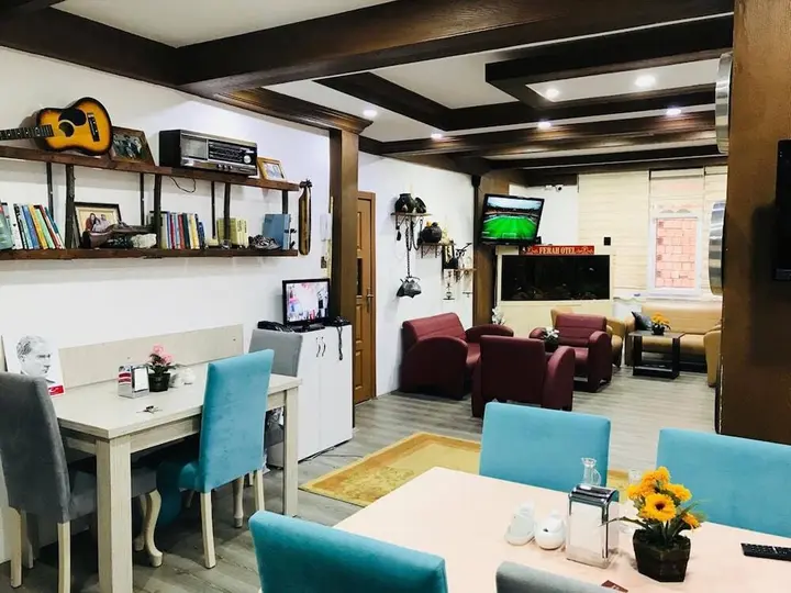 Арсин: Ferah Hotel