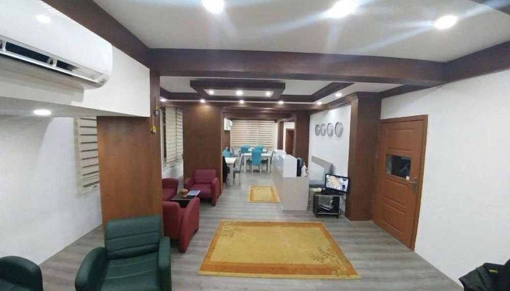 Арсин: Ferah Hotel