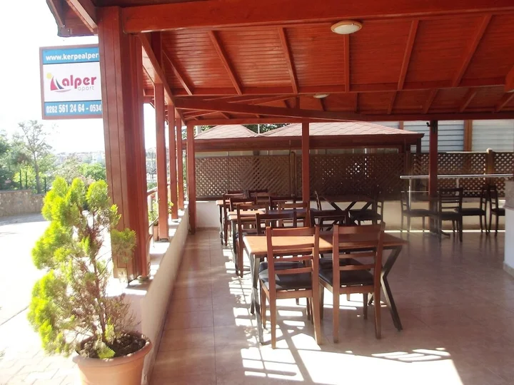 Керпе: Kerpe Alper Apart Otel