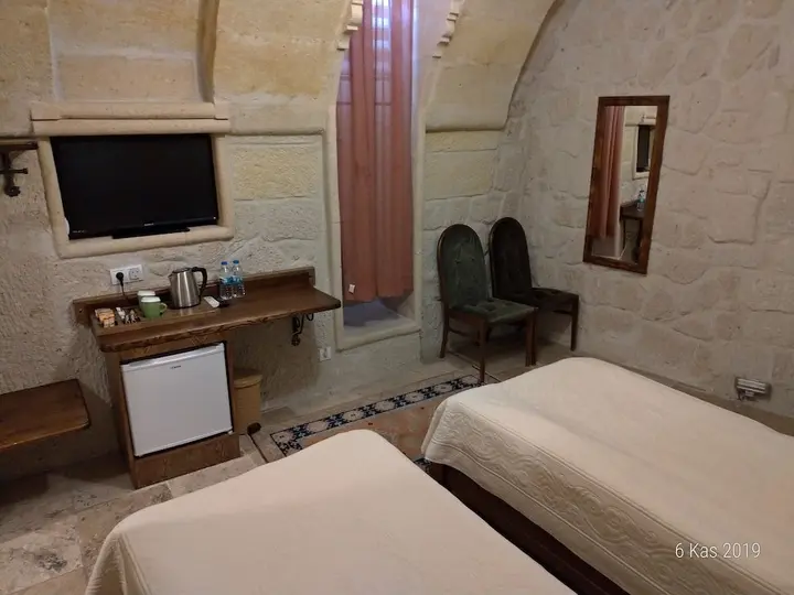 Гёреме: Osmanbey Cave House