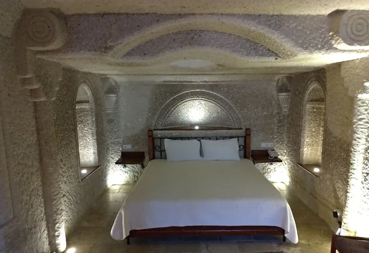 Гёреме: Osmanbey Cave House
