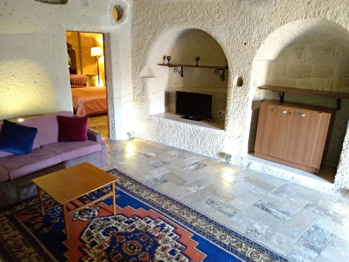 Гёреме: Osmanbey Cave House