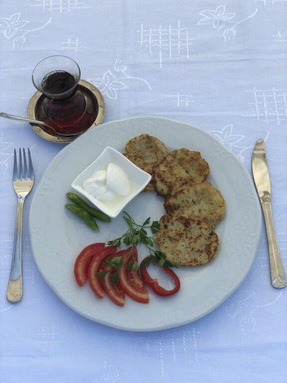Сайл: Gunisigi Hotel