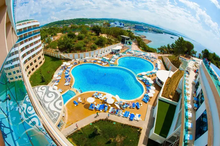 Окурджалар: A Good Life Utopia Family Resort