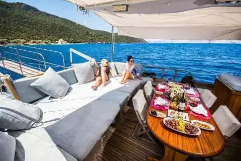 Бодрум: Barbaros Yachting Private Gulet 6 Cabins