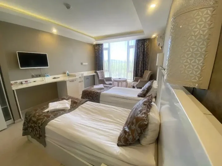 Кырыккале: Firuze Beyaz Saray Otel