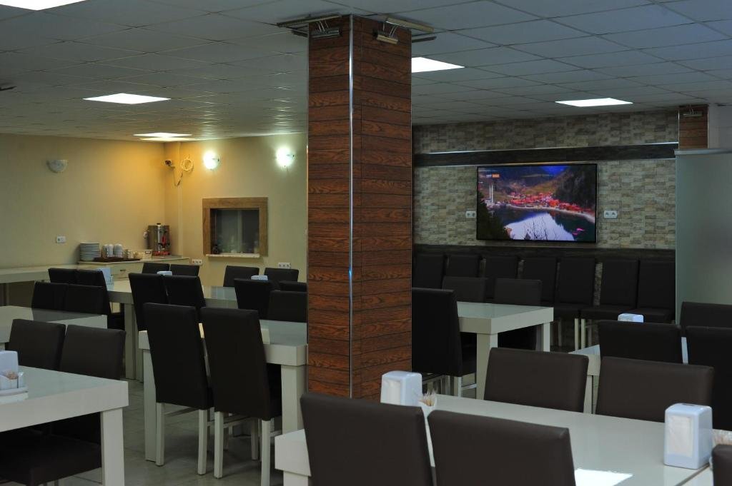 Узунгёль: Cam Hotel & Restaurant 2