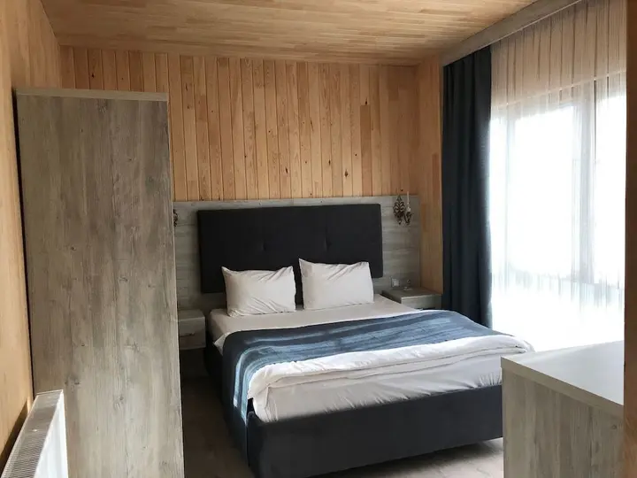Узунгёль: Inci Otel