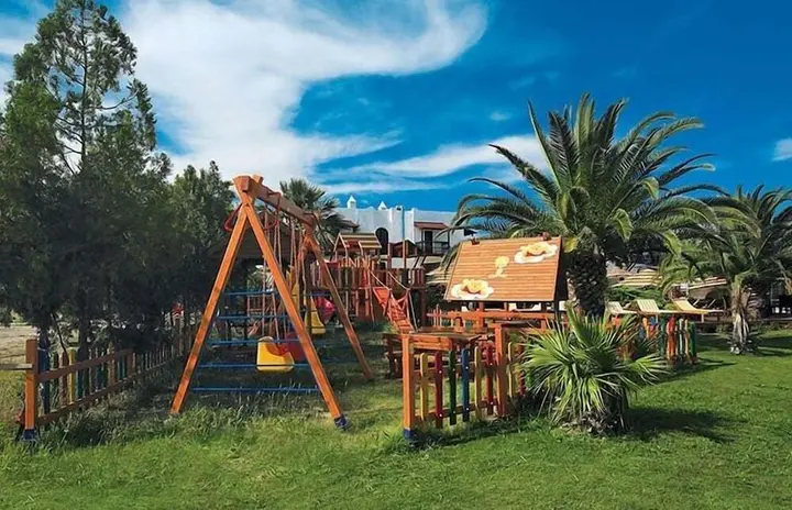 Битез: Costa Bianca Otel - All Inclusive