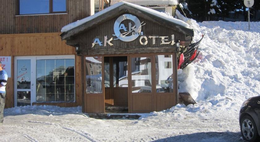 Османгази: Ak Hotel