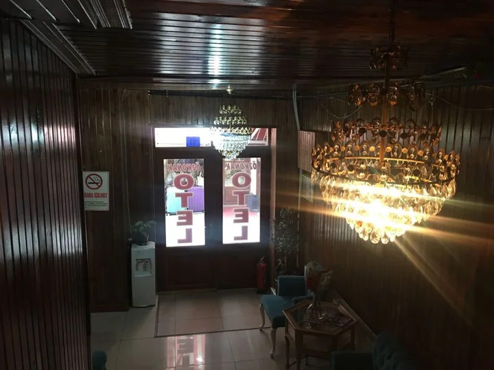 Анкара: Özkonak Hotel