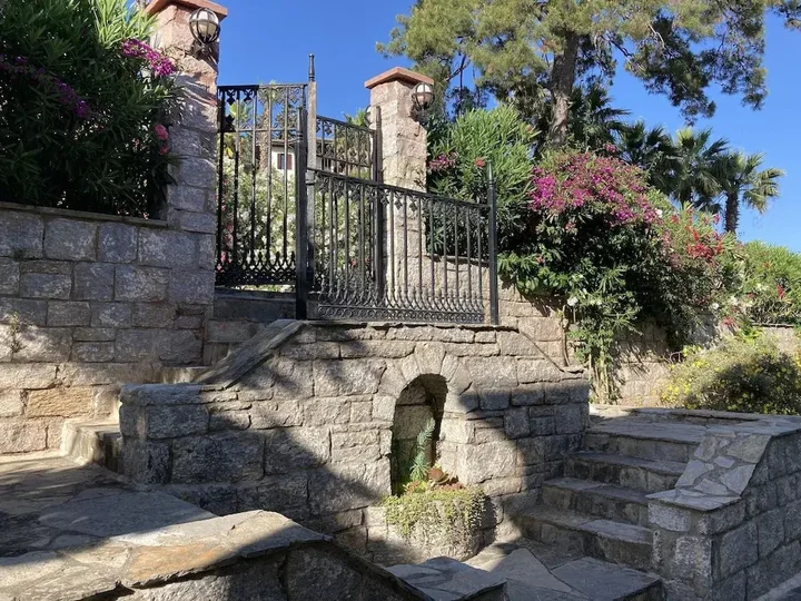 Акьяка: Portofino Hotel