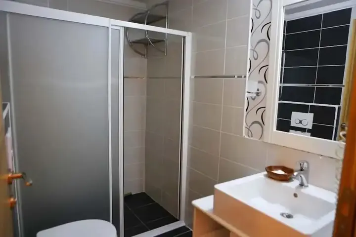 Каш: Ugur Hotel