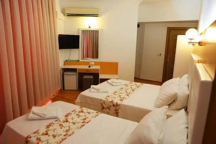Каш: Ugur Hotel
