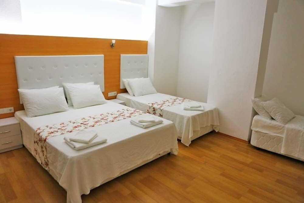 Каш: Ugur Hotel