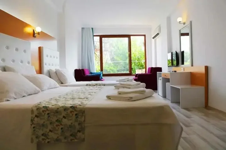 Каш: Ugur Hotel