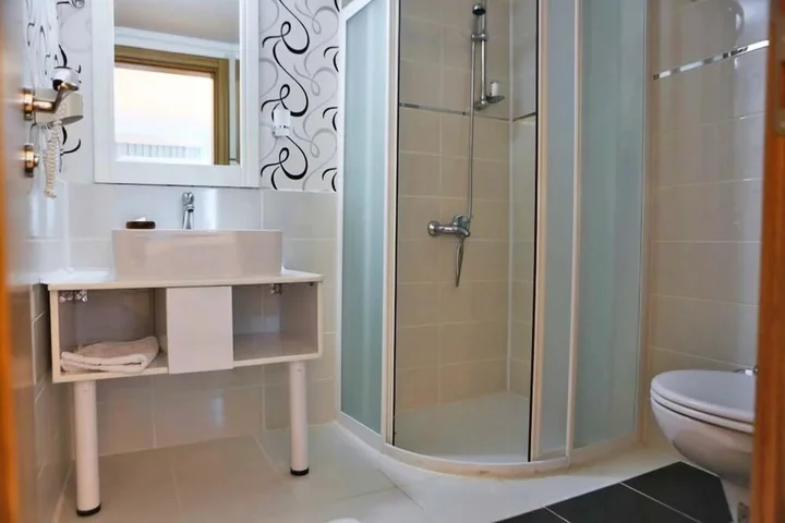 Каш: Ugur Hotel