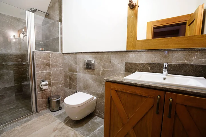 Османгази: Le Chalet Yazici
