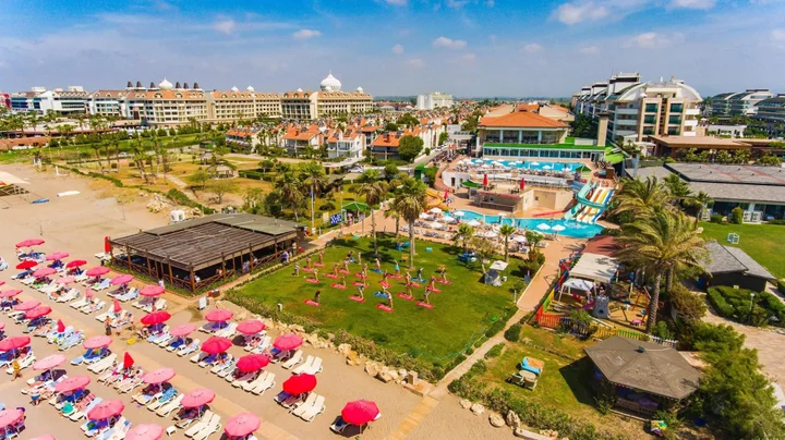 Богазкент: Throne Seagate Belek