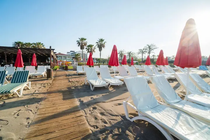 Богазкент: Throne Seagate Belek