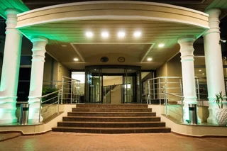 Богазкент: Throne Seagate Belek