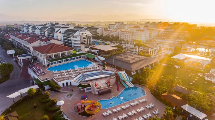 Богазкент: Throne Seagate Belek