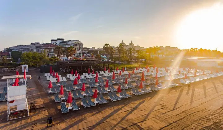 Богазкент: Throne Seagate Belek