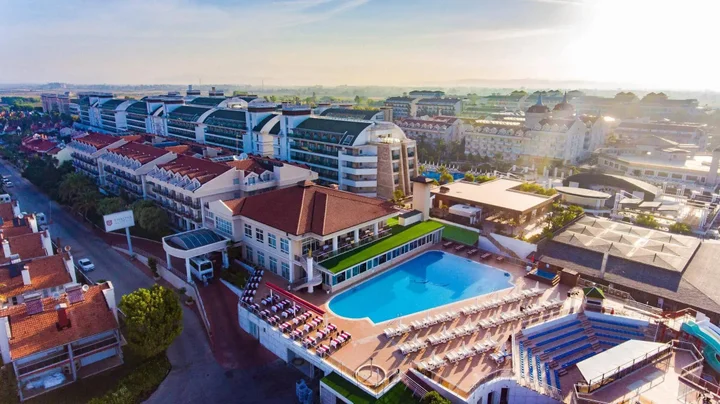 Богазкент: Throne Seagate Belek