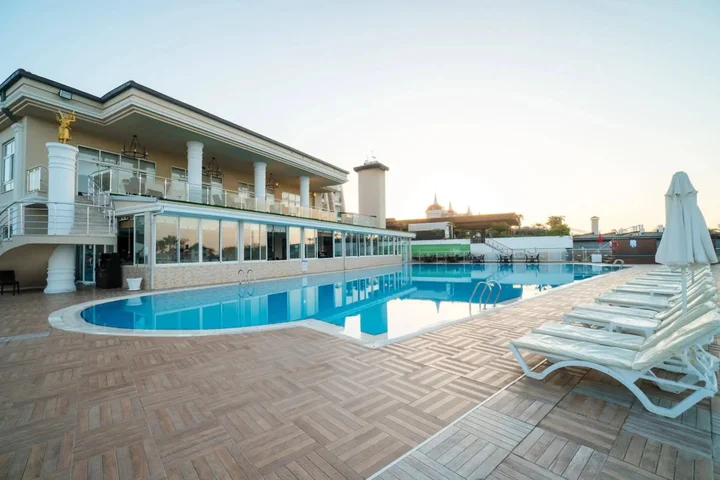Богазкент: Throne Seagate Belek