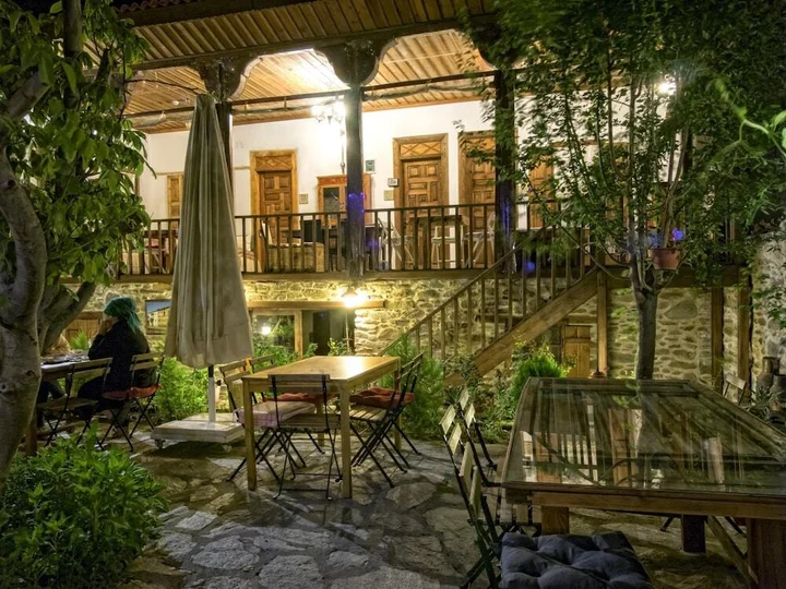 Салихли: Birgi Hotel Saliha Hanim Tas Konak