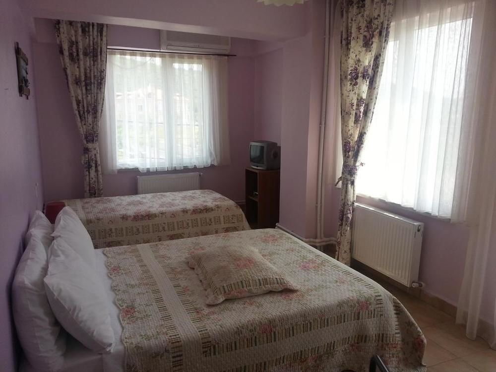 Сайл: Marina Motel