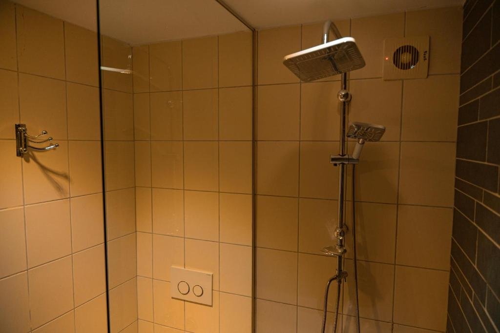Чиралы: Safir Pansiyon